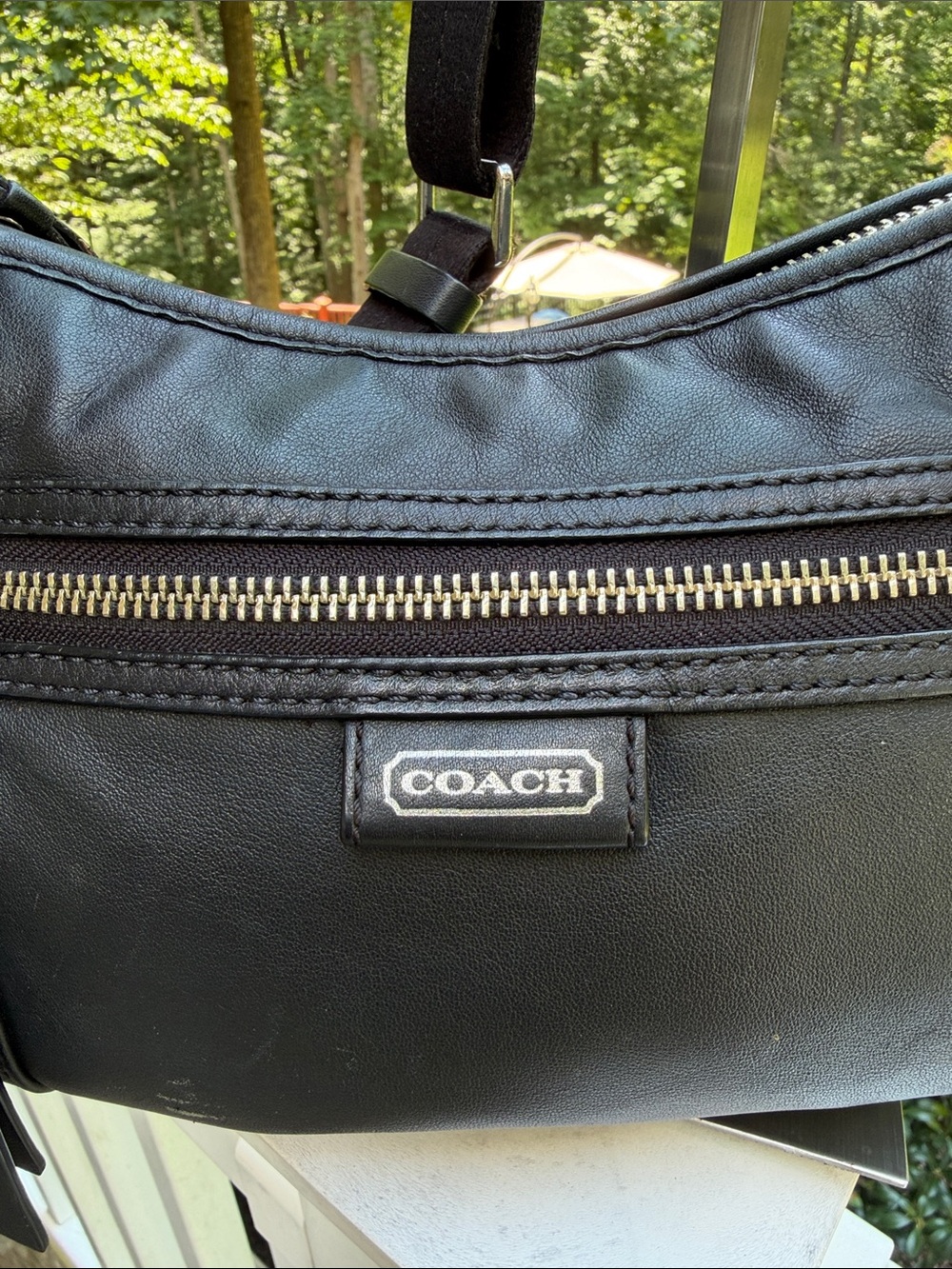 Coach Vintage Y2K Daisy Black Leather Shoulder Bag with Front Zip and Logo. - Picture 7 of 17